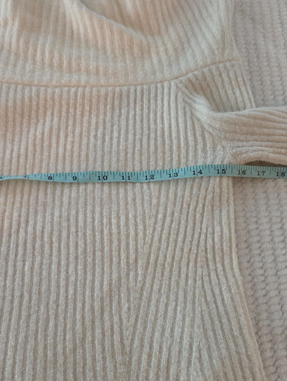 H&M Off-Shoulder Ribbed Cream Sweater - Picture 3 of 7